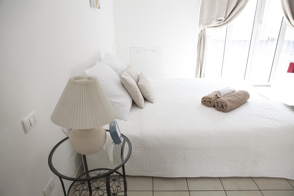 Alessia'S Flat - Loreto Milano Ngoại thất bức ảnh